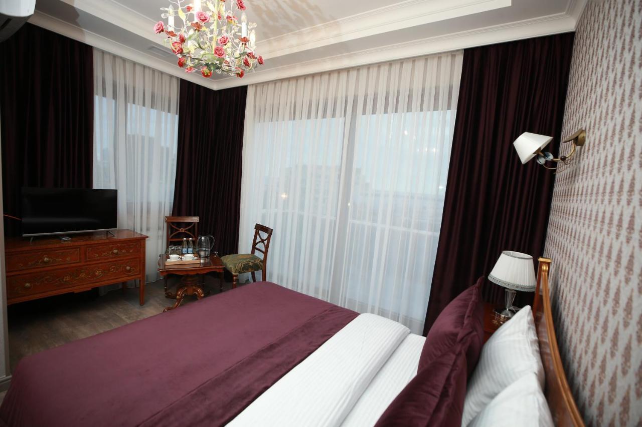West Inn Hotel & Restaurant Nz Baky Esterno foto
