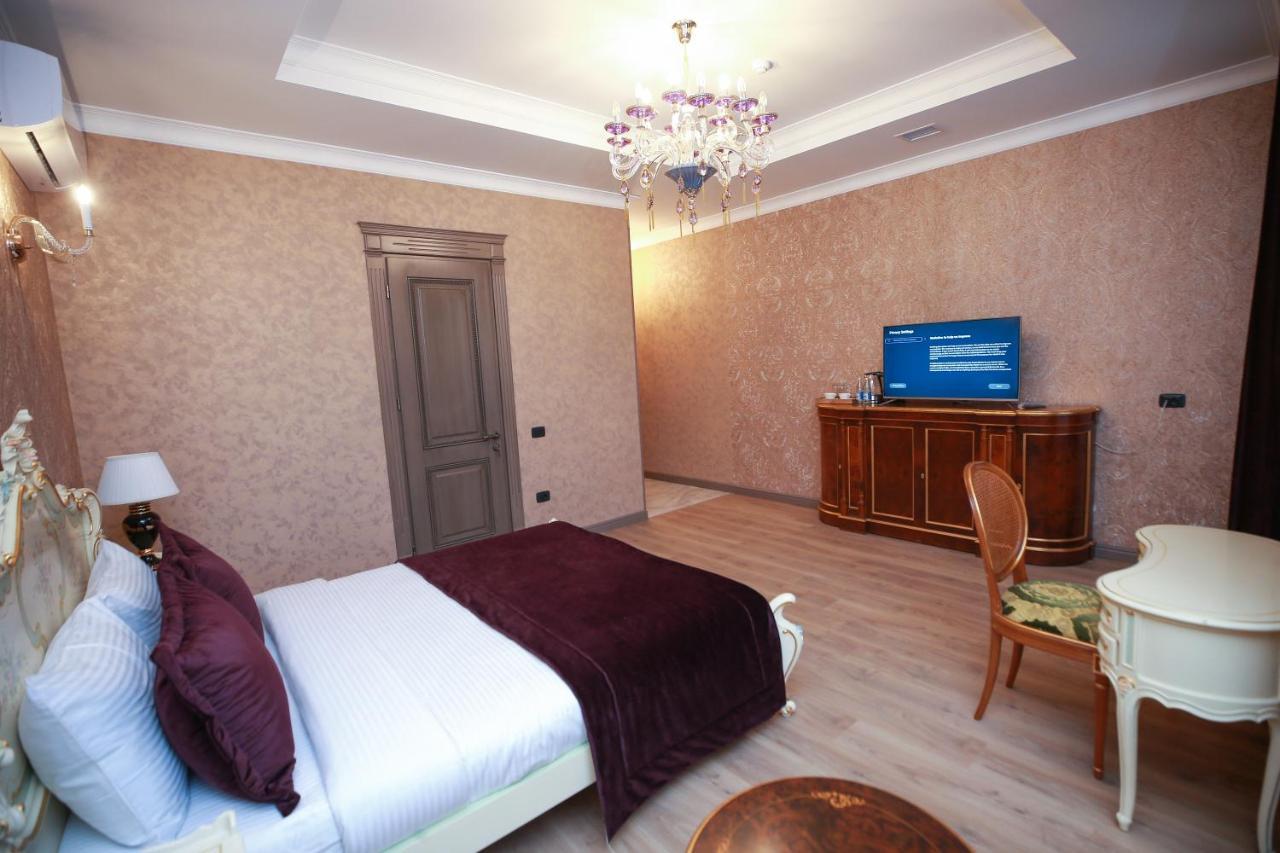 West Inn Hotel & Restaurant Nz Baky Esterno foto