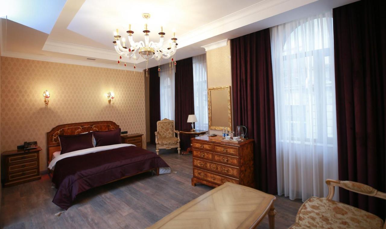 West Inn Hotel & Restaurant Nz Baky Esterno foto