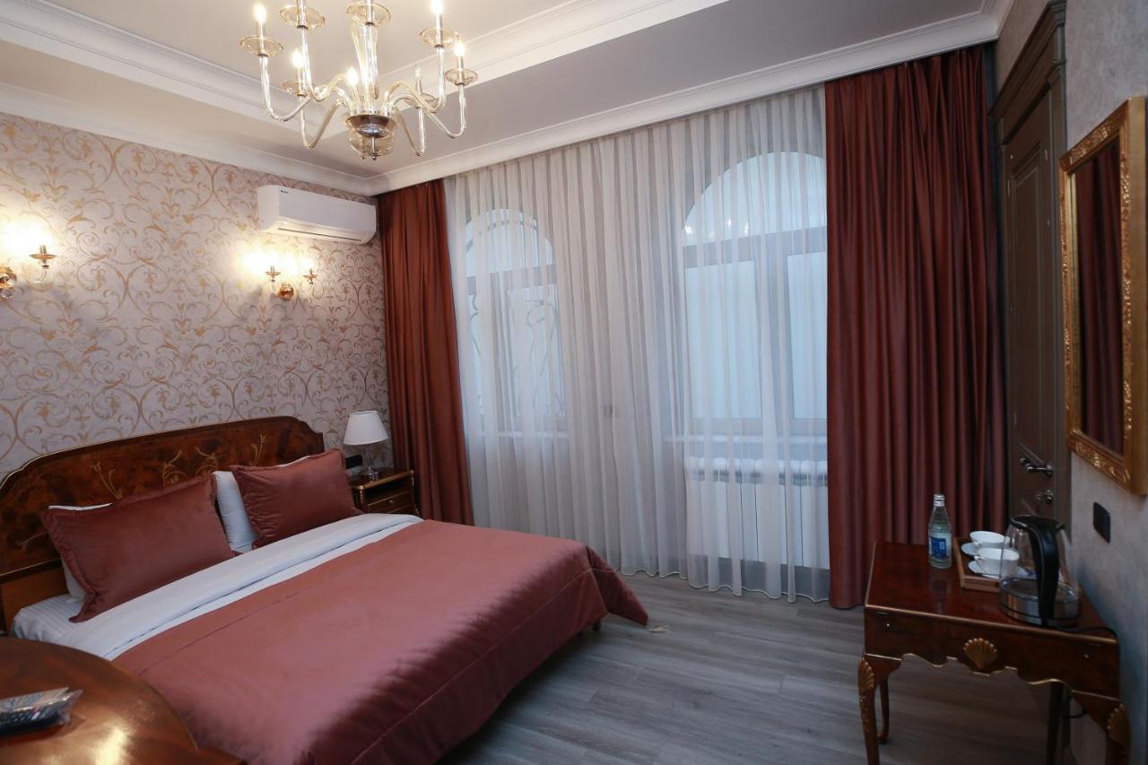 West Inn Hotel & Restaurant Nz Baky Esterno foto